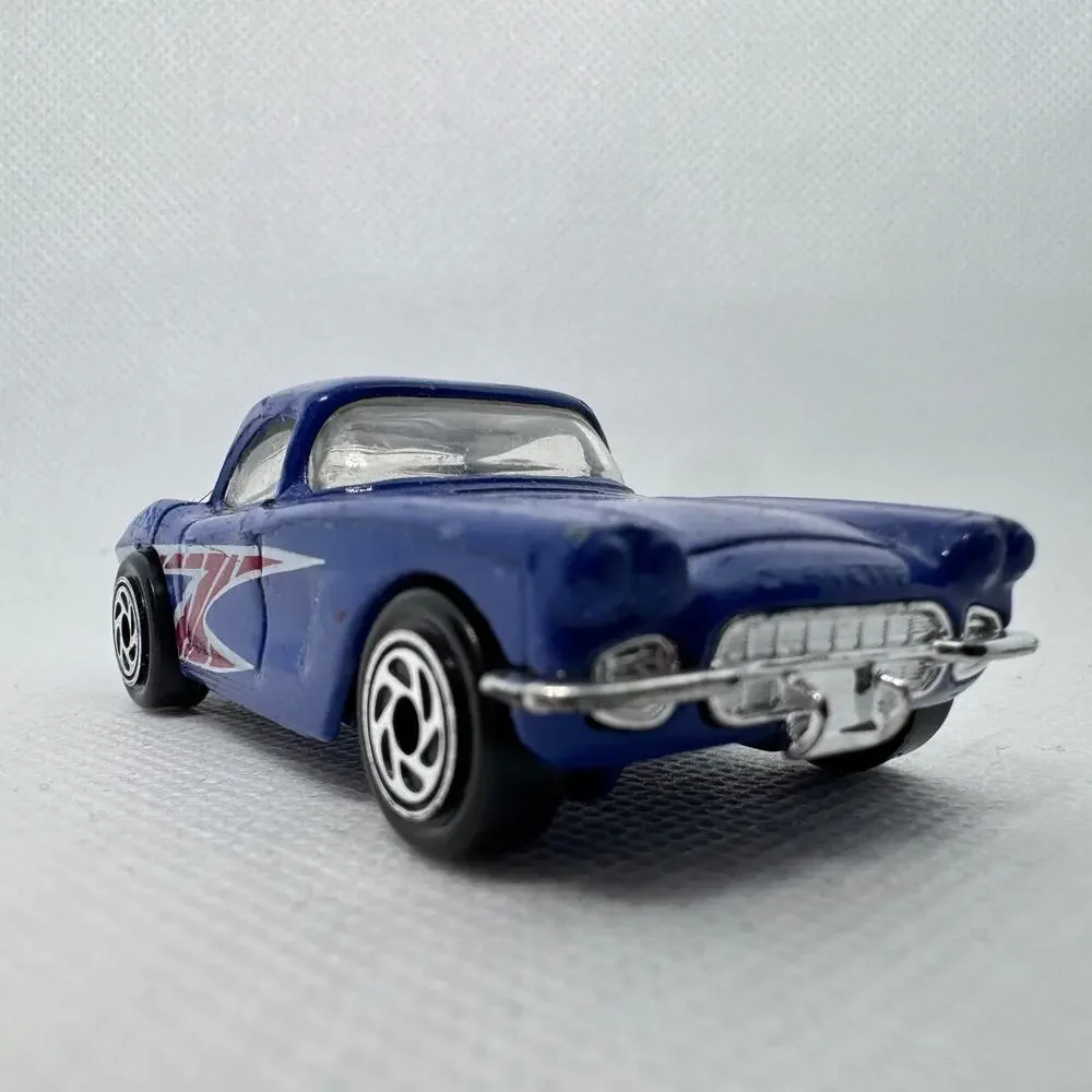 1982 Matchbox 1962 Metallic Blue W Pink Design Corvette Made In Thailand